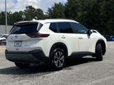 Thumbnail of 2023 White Nissan Rogue
