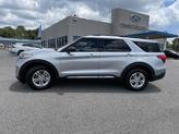 Thumbnail of 2020 Iconic Silver Metallic Ford Explorer