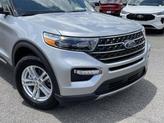 Thumbnail of 2020 Iconic Silver Metallic Ford Explorer