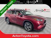 Photo of 2022 Ruby Flare Pearl Toyota Highlander