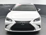 Thumbnail of 2021 Eminent White Pearl Lexus ES 350