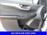 Thumbnail of 2022 Oxford White Ford Escape