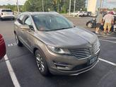 Photo of 2017 Silver Metallic Lincoln MKC