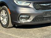 Thumbnail of 2021 Brilliant Black Crystal Pearlcoat Chrysler Pacifica