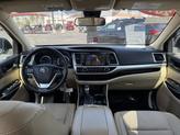 Thumbnail of 2017 White Toyota Highlander