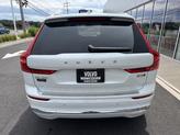 Thumbnail of 2022 Crystal White Metallic Volvo XC60