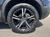 Thumbnail of 2025 Onyx Black Metallic Volvo XC40