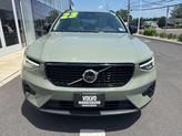 Thumbnail of 2023 Sage Green Metallic Volvo XC40