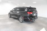 Thumbnail of 2017 Brilliant Black Crystal Pearlcoat Chrysler Pacifica