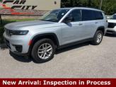 Photo of 2022 Silver Zynith Jeep Grand Cherokee L