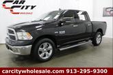 Photo of 2016 Brilliant Black Crystal Pearlcoat RAM 1500