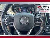 Thumbnail of 2021 Diamond Black Crystal Pearlcoat Jeep Cherokee