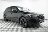 Photo of 2025 Mythos Black Metallic Audi Q7