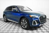 Photo of 2025 Navarra Blue Metallic Audi Q5