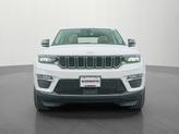 Thumbnail of 2022 Bright White Clearcoat Jeep Grand Cherokee