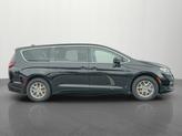 Thumbnail of 2024 Diamond Black Crystal Pearlcoat Chrysler Pacifica