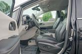 Thumbnail of 2024 Diamond Black Crystal Pearlcoat Chrysler Pacifica