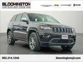 Photo of 2021 Diamond Black Crystal Pearlcoat Jeep Grand Cherokee