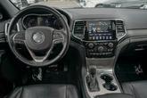 Thumbnail of 2021 Diamond Black Crystal Pearlcoat Jeep Grand Cherokee