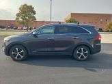 Thumbnail of 2018 Platinum Graphite Kia Sorento