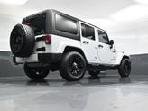 Thumbnail of 2016 Bright White Clearcoat Jeep Wrangler Unlimited