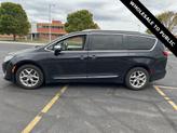 Thumbnail of 2020 Brilliant Black Crystal Pearlcoat Chrysler Pacifica