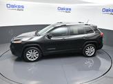 Thumbnail of 2015 Brilliant Black Crystal Pearlcoat Jeep Cherokee