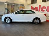 Thumbnail of 2014 Super White Toyota Camry