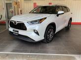 Photo of 2023 Wind Chill Pearl Toyota Highlander