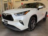 Thumbnail of 2023 Wind Chill Pearl Toyota Highlander
