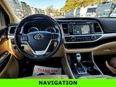 Thumbnail of 2017 White Toyota Highlander