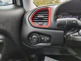 Thumbnail of 2020 Alpine White Clearcoat Jeep Renegade