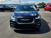Thumbnail of 2024 Diamond Black Chrysler Pacifica