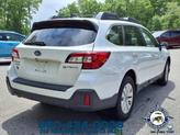 Thumbnail of 2019 Crystal White Pearl Black Subaru Outback