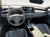 Thumbnail of 2019 Eminent White Pearl Lexus ES 350