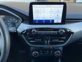 Thumbnail of 2022 Iconic Silver Metallic Ford Escape