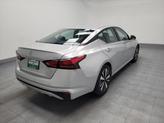 Thumbnail of 2022 Brilliant Silver Metallic Nissan Altima