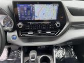 Thumbnail of 2022 Celestial Silver Metallic Toyota Highlander Hybrid