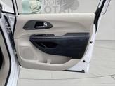 Thumbnail of 2022 Bright White Clearcoat Chrysler Pacifica Hybrid