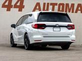 Thumbnail of 2023 Platinum White Pearl Honda Odyssey