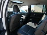 Thumbnail of 2022 Platinum White Pearl Honda Pilot