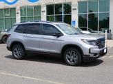 Photo of 2025 Lunar Silver Metallic Honda Passport