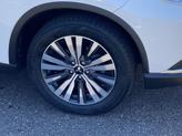 Thumbnail of 2020 Pearl White Mitsubishi Outlander