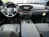 Thumbnail of 2025 Platinum White Pearl Honda Passport