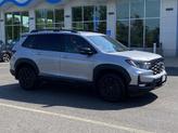 Photo of 2022 Lunar Silver Metallic Honda Passport