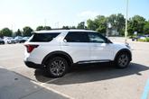 Thumbnail of 2025 White Metallic Ford Explorer