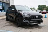 Thumbnail of 2023 Agate Black Metallic Ford Escape