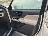 Thumbnail of 2022 Ceramic Pearl Metallic Tri-Coat Lincoln Aviator
