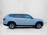 Thumbnail of 2019 Pure White Volkswagen Atlas