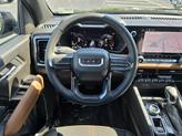 Thumbnail of 2025 Onyx Black GMC Canyon